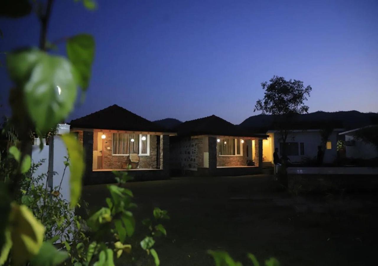 Virat Resorts, Sariska Rajasthan Bairāt Eksteriør bilde