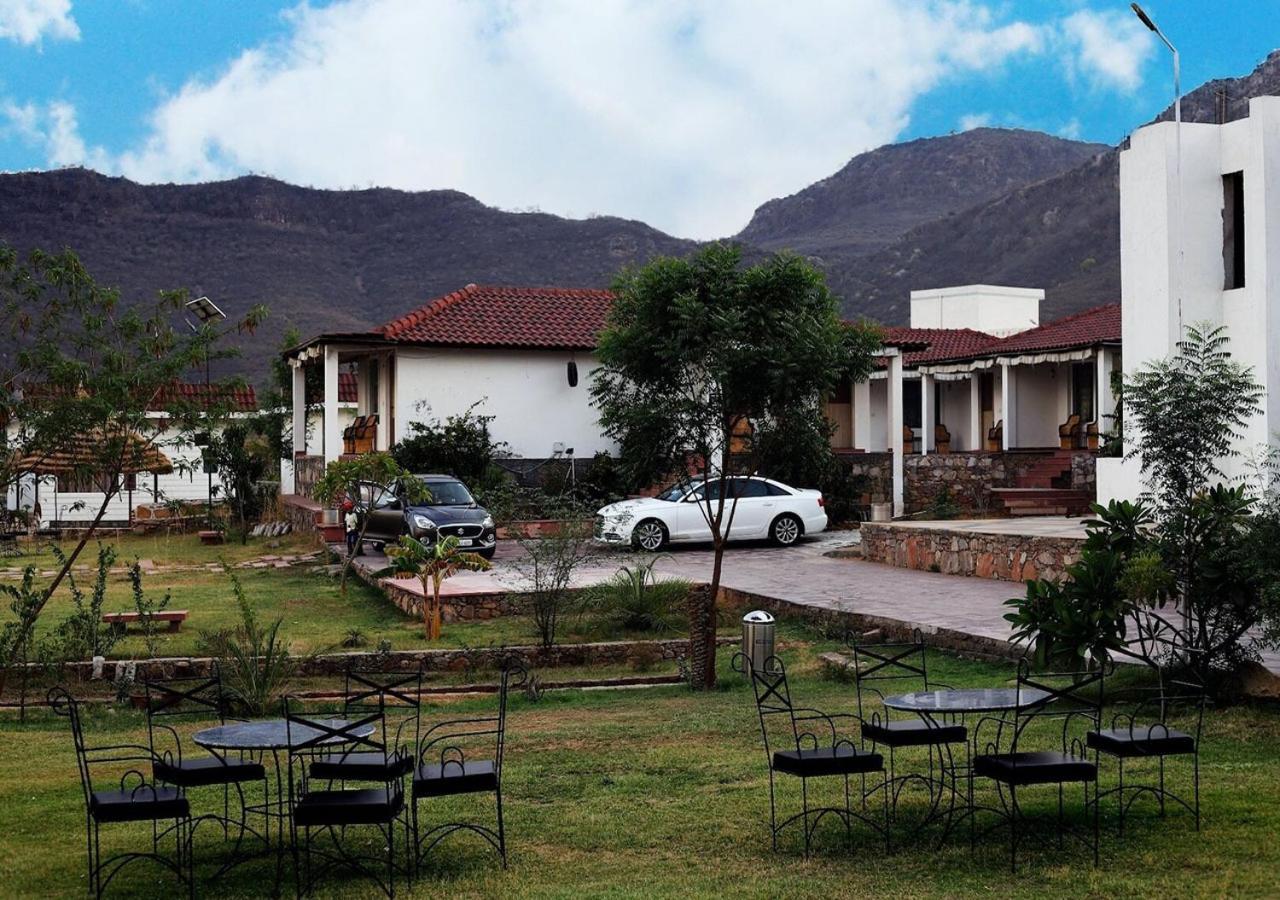 Virat Resorts, Sariska Rajasthan Bairāt Eksteriør bilde