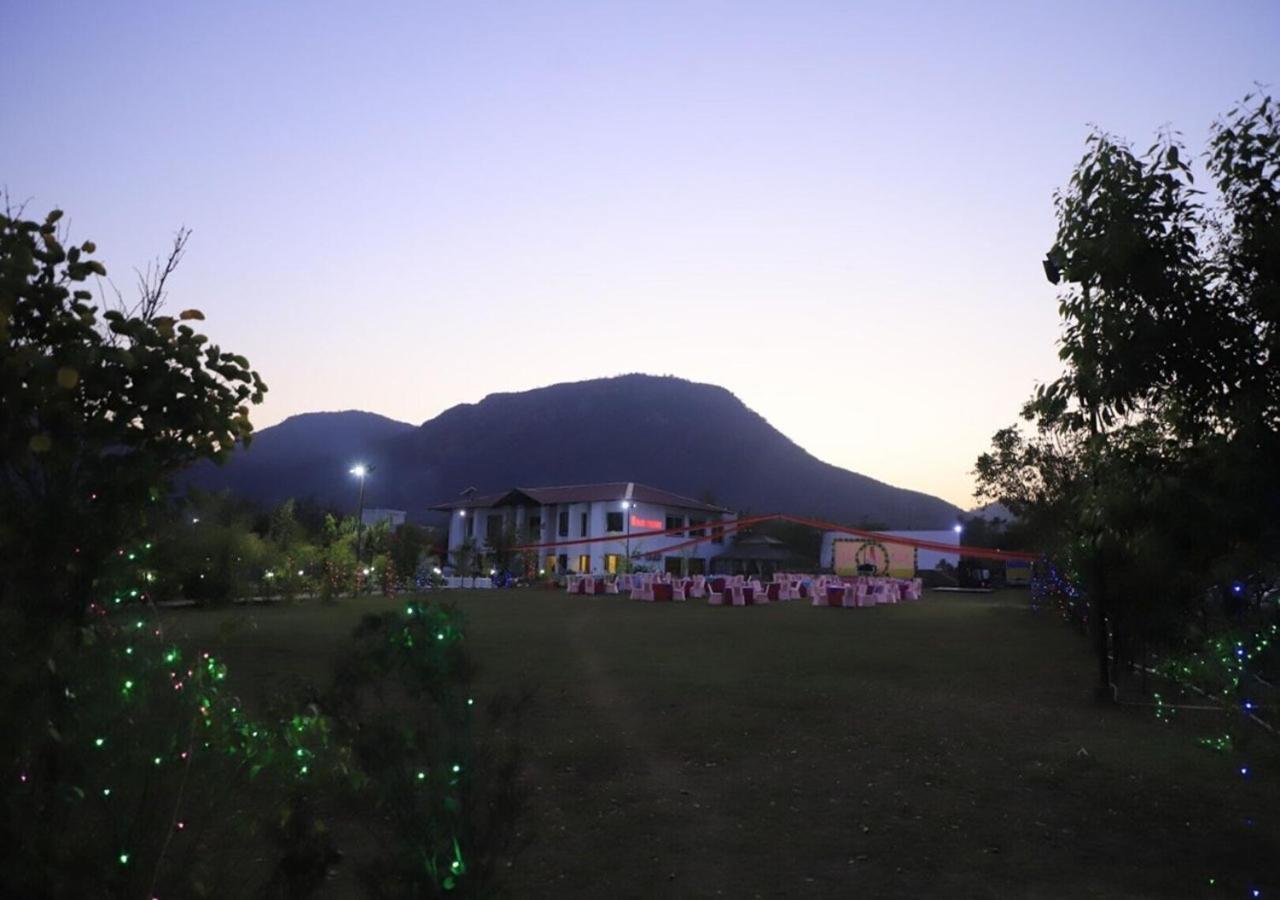 Virat Resorts, Sariska Rajasthan Bairāt Eksteriør bilde