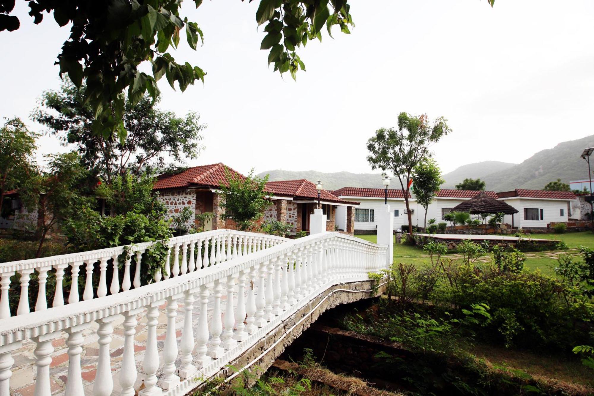 Virat Resorts, Sariska Rajasthan Bairāt Eksteriør bilde